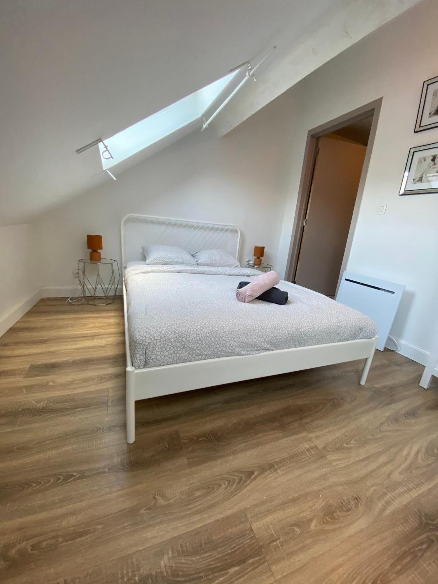 Apartement City Center Mons Bagian luar foto